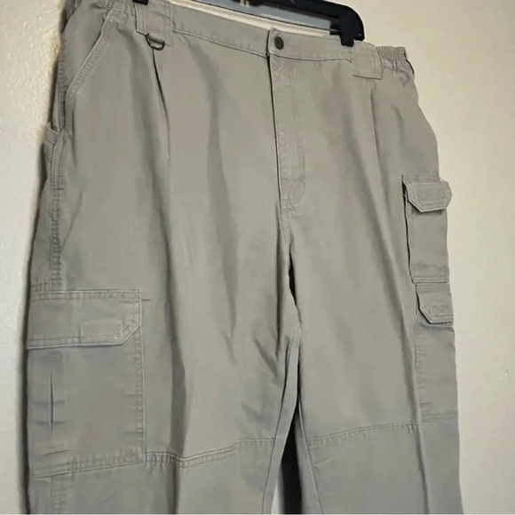 511 Tactical Beige Series Pants Mens 42x32 Canvas Cargo Utility Shooting… - Picture 3 of 14